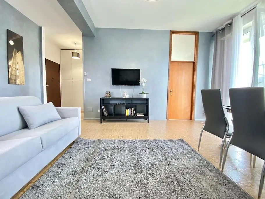 Apartment Attico Costa 17 5 Minuti A Piedi Dalla Stazione Bologna