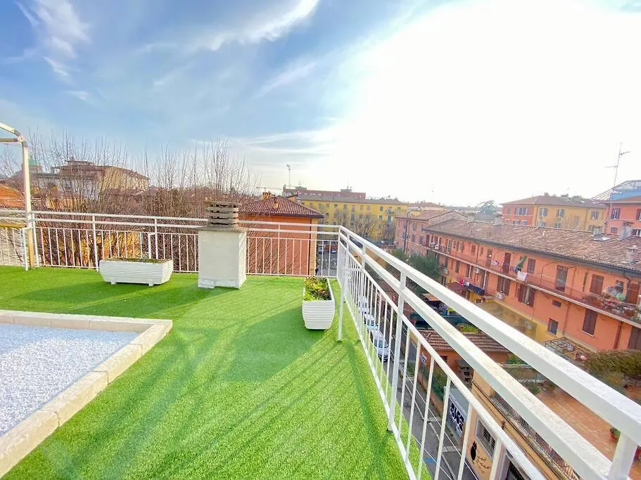 Apartmán Attico Costa 17 5 Minuti A Piedi Dalla Stazione Boloňa Itálie