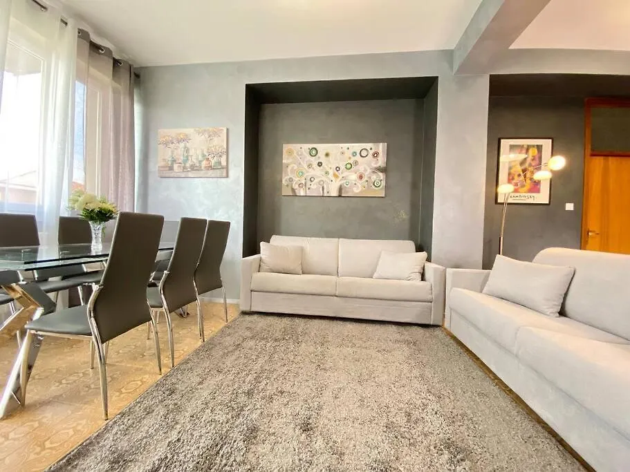 Attico Costa 17 5 Minuti A Piedi Dalla Stazione Boloňa Apartmán